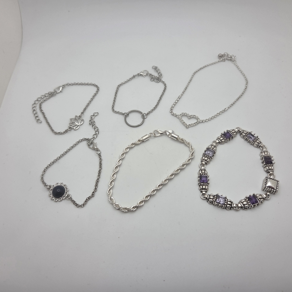 Chic Silver and Purple Bracelet Collection